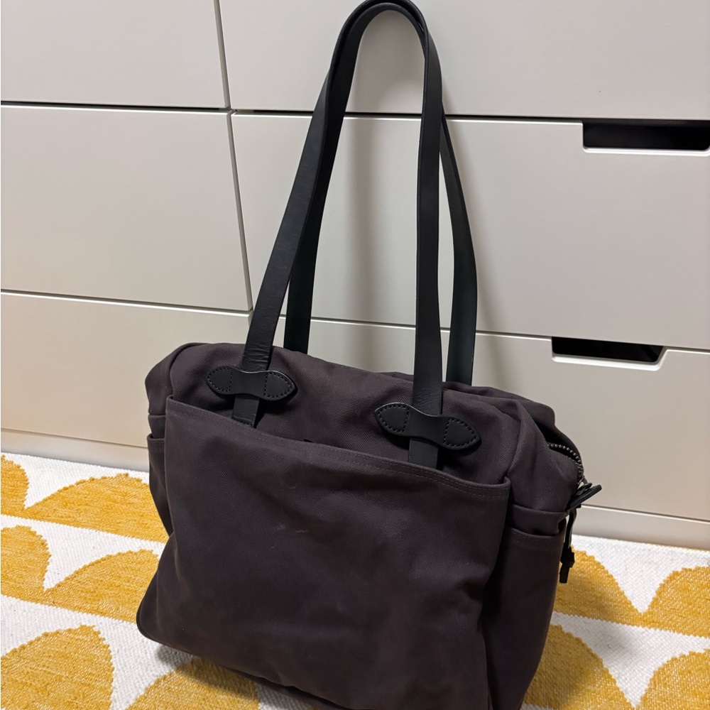 Filson Rugged Twill Zipper Tote Bag